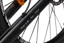 Indlæs billede til gallerivisning CROSS MAX 29er SORT